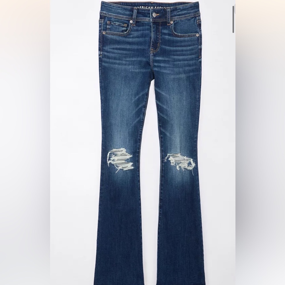 AE next level ripped Low Rise Jeans -extra short (5’0-5’2)